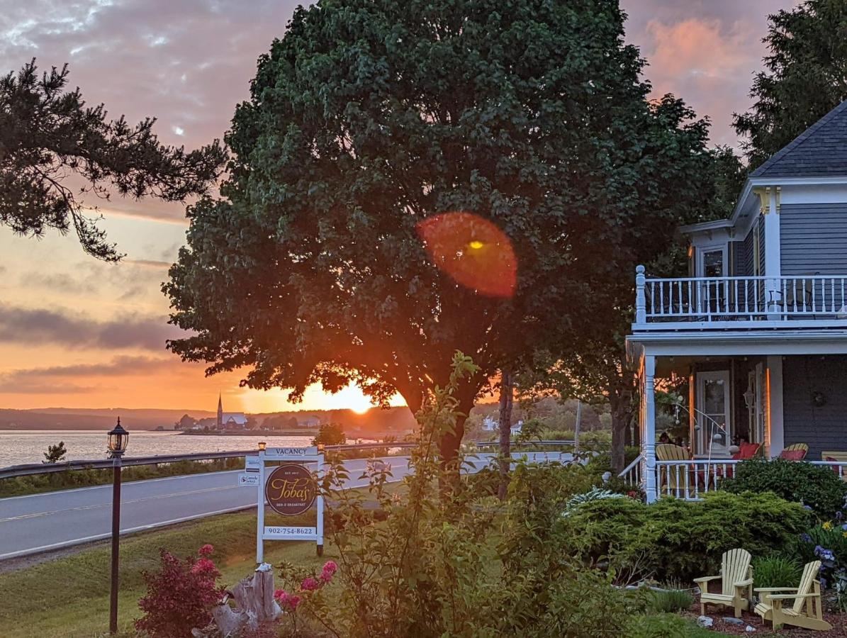 Toba'S Bed & Breakfast 루넌버그 외부 사진